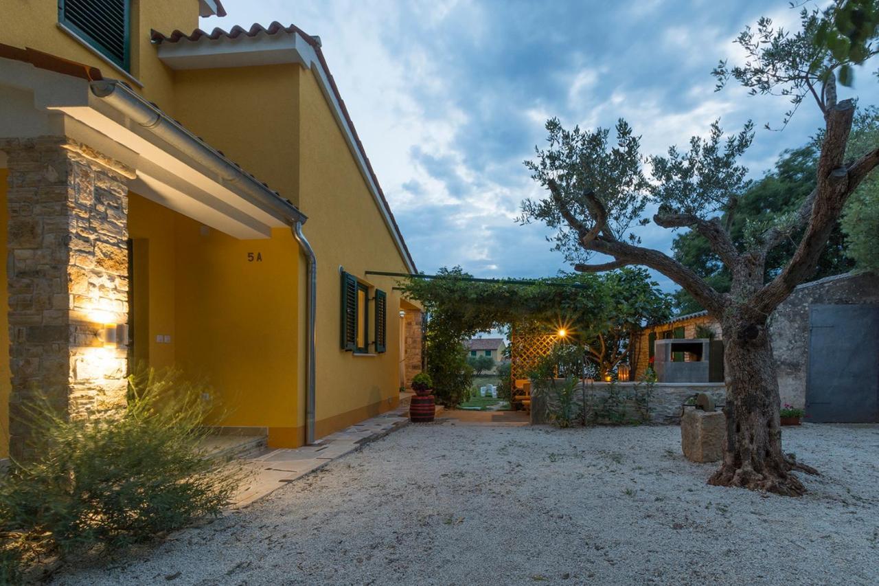 Casa Romantica Vodnjan Esterno foto