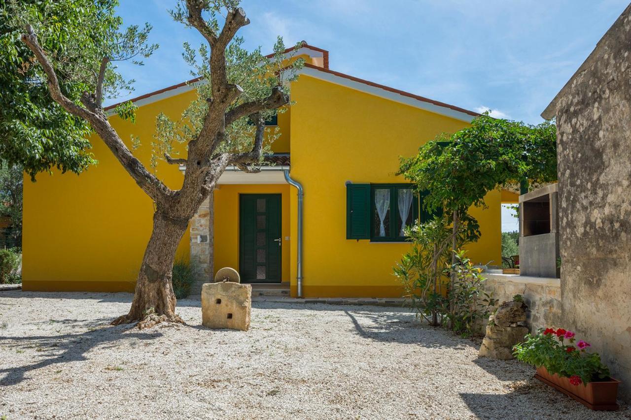 Casa Romantica Vodnjan Esterno foto